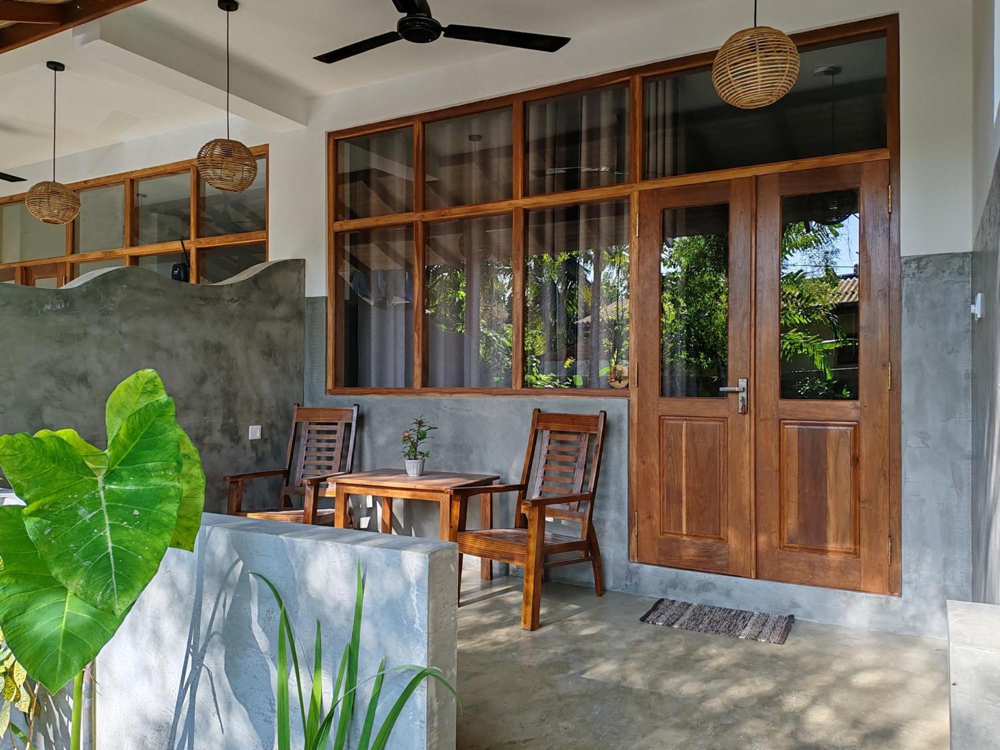 The Jungle View Hotel Mirissa Bagian luar foto